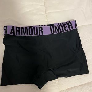Under Armour biker shorts